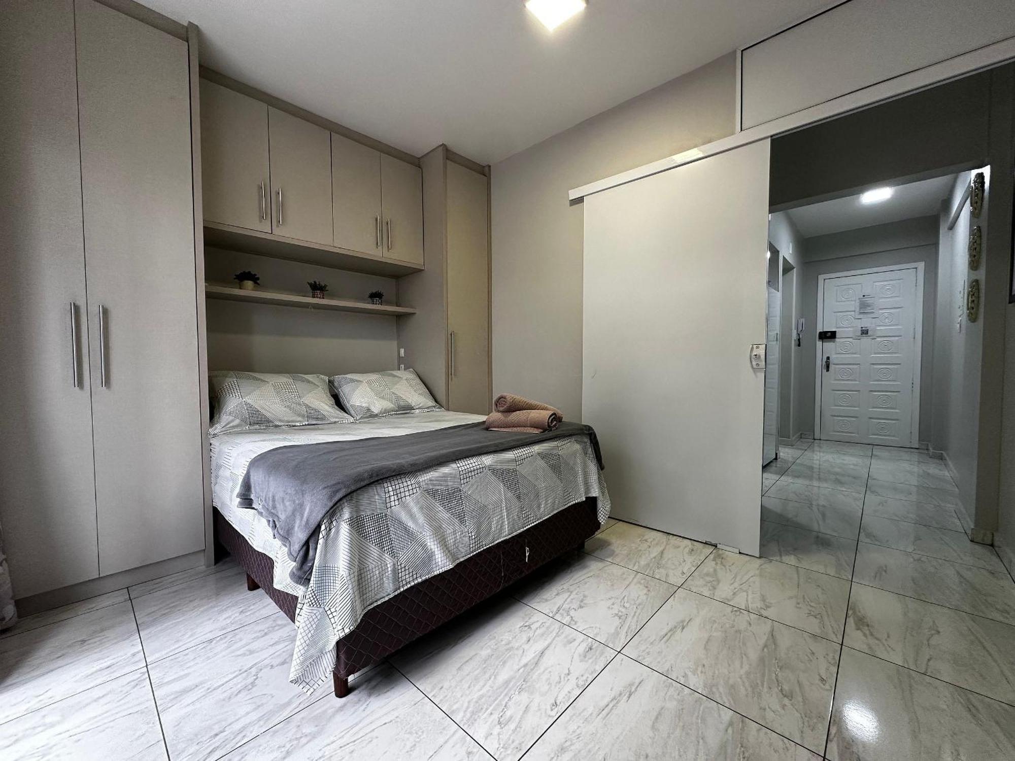 Appartamento Ma01- Kitnet Com Ar | Vista Big Wheel | Garagem Balneário Camboriú Esterno foto